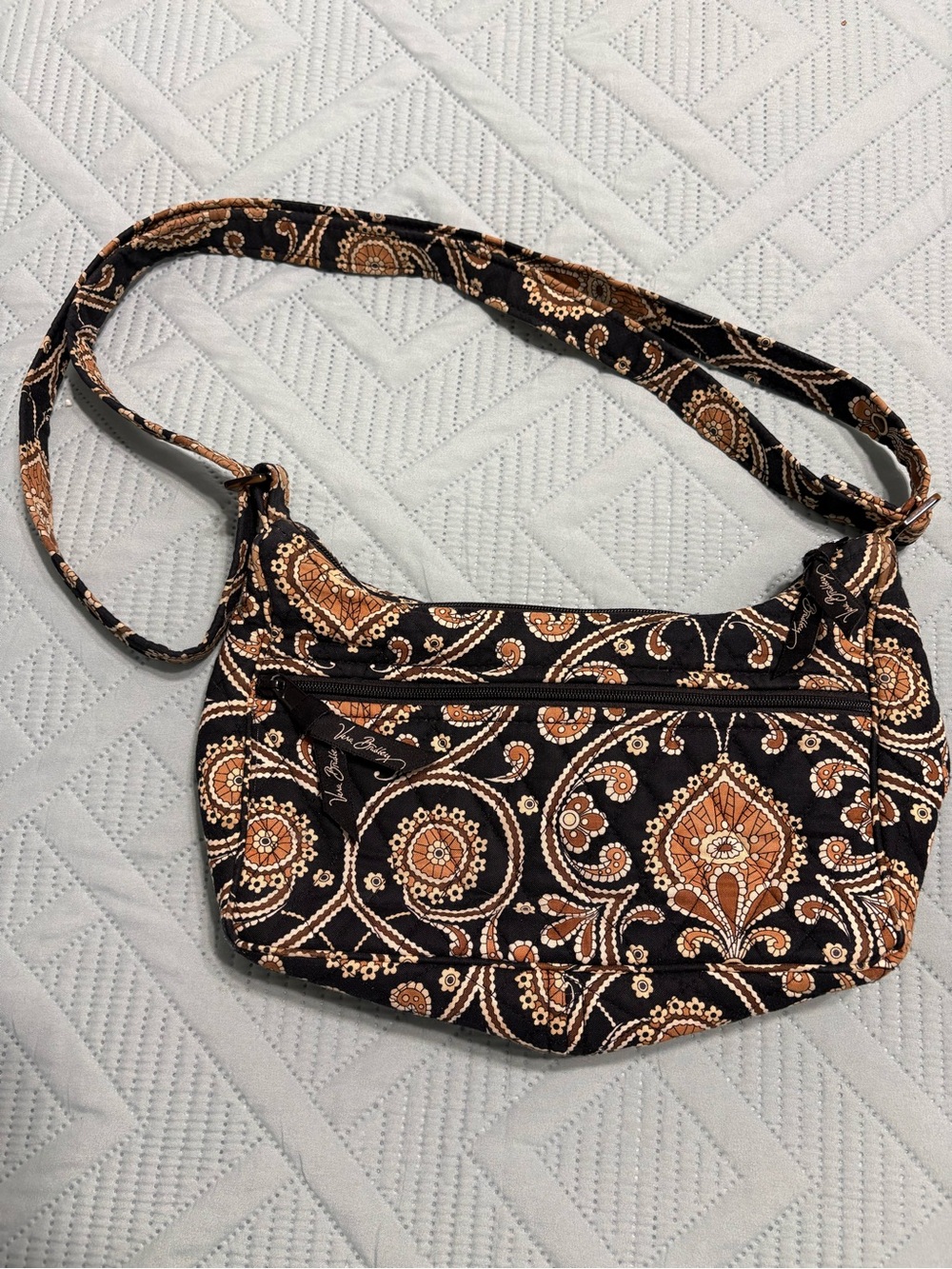 Vera Bradley Retired Cafe Latte Paisley Crossbody Bag Adjustable Strap 2008